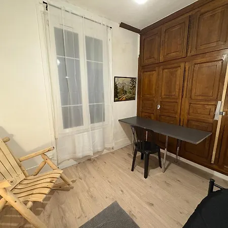 Dans Colocation Avec Arrivee Autonome Maison d'hôtes